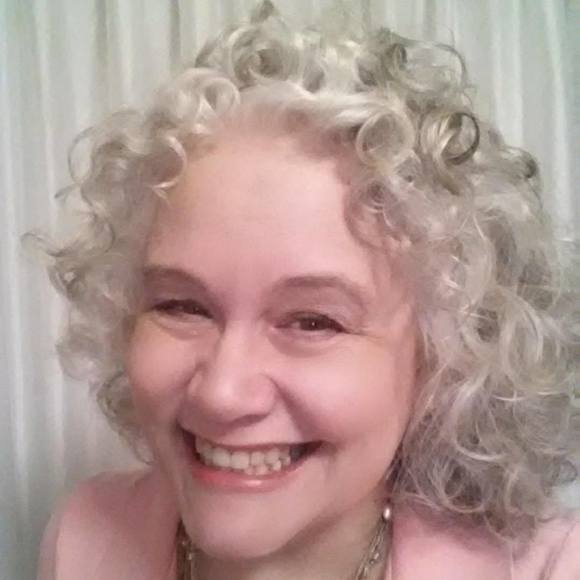 Meet your Posher, Loribeth - Picture 1 of 1