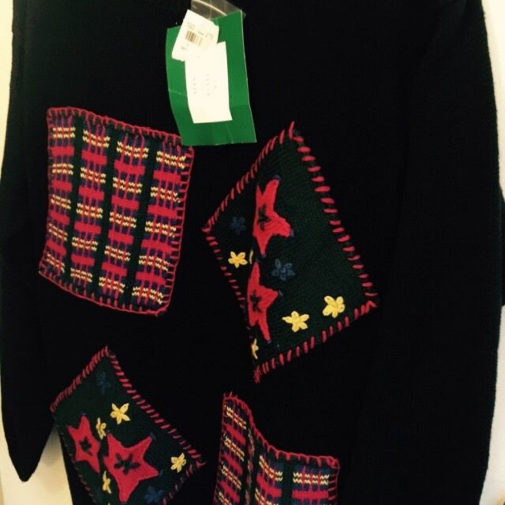Women’s beautiful warm Sweater Bryn ConElly SZ M