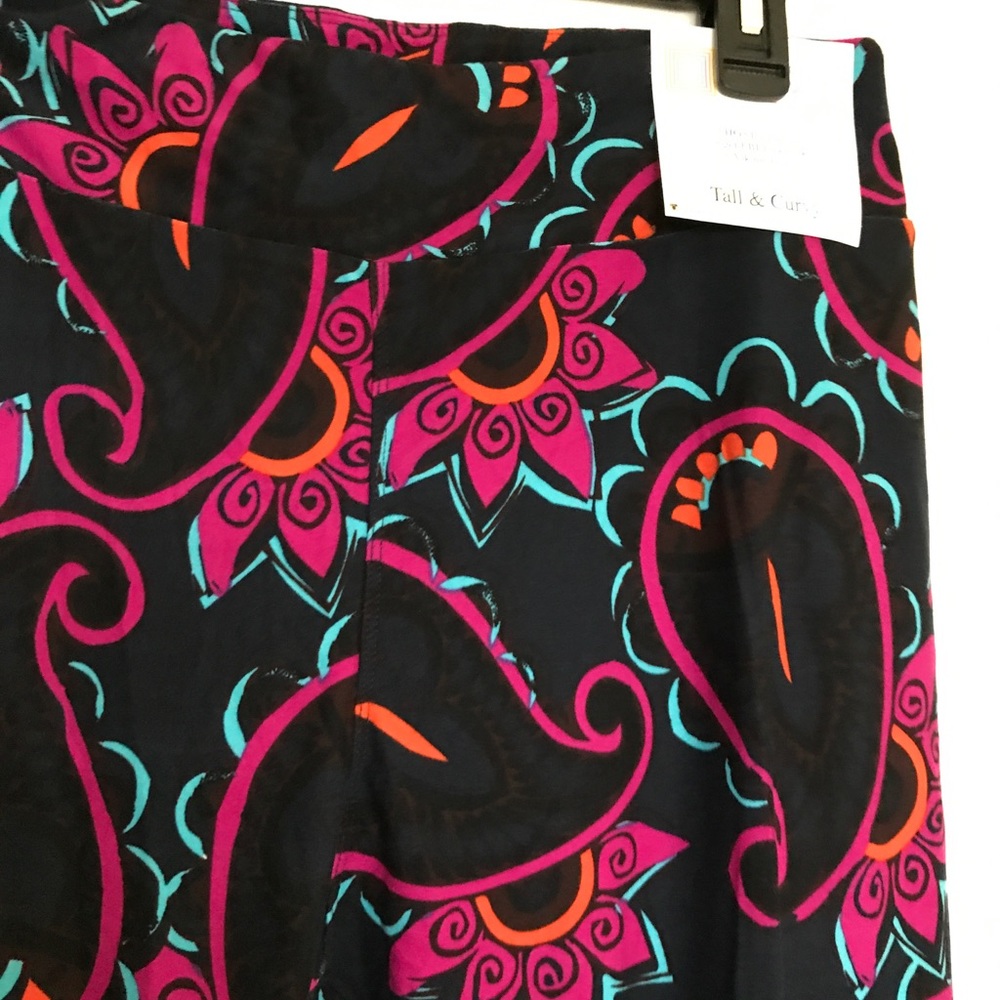 Lularoe TC paisley leggings
