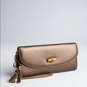 💝 Gucci Golden Brown Bamboo Night Chain Wristlet