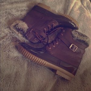 Faux fur winter duck boots