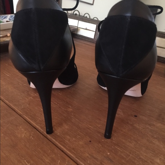 Jimmy Choo Vanessa heel size 7.5 - Picture 4 of 6