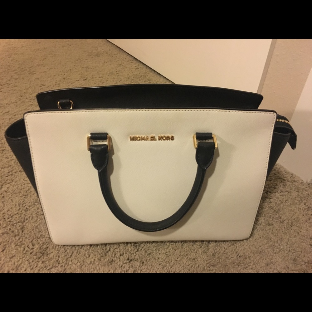 Michael Kors Selma bag