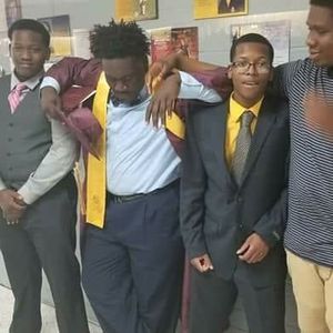 Meet your Posher, Karon