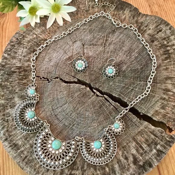 Jewelry - Scallop Set, Turquoise, Rhinestone, Silver, EUC