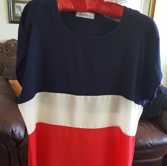 Top - Picture 2 of 2