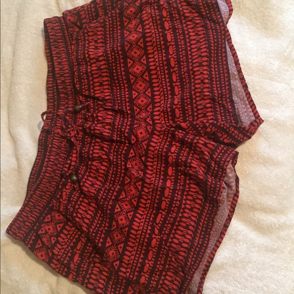 Flowy shorts - Picture 1 of 3