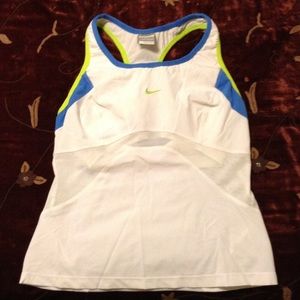 Nike Fit dry workout tank top Sz Sm (4-6)