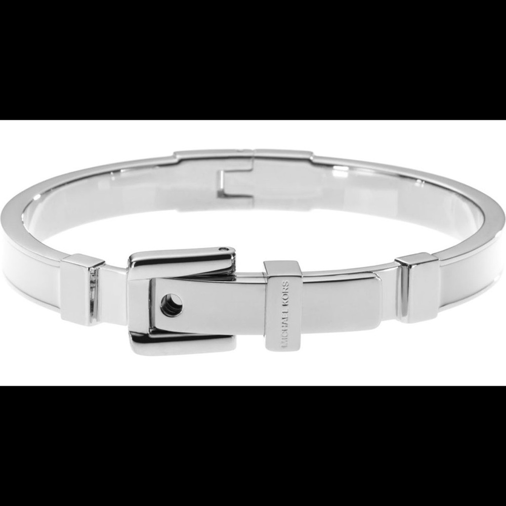 Micheal Kors Astor bracelet!