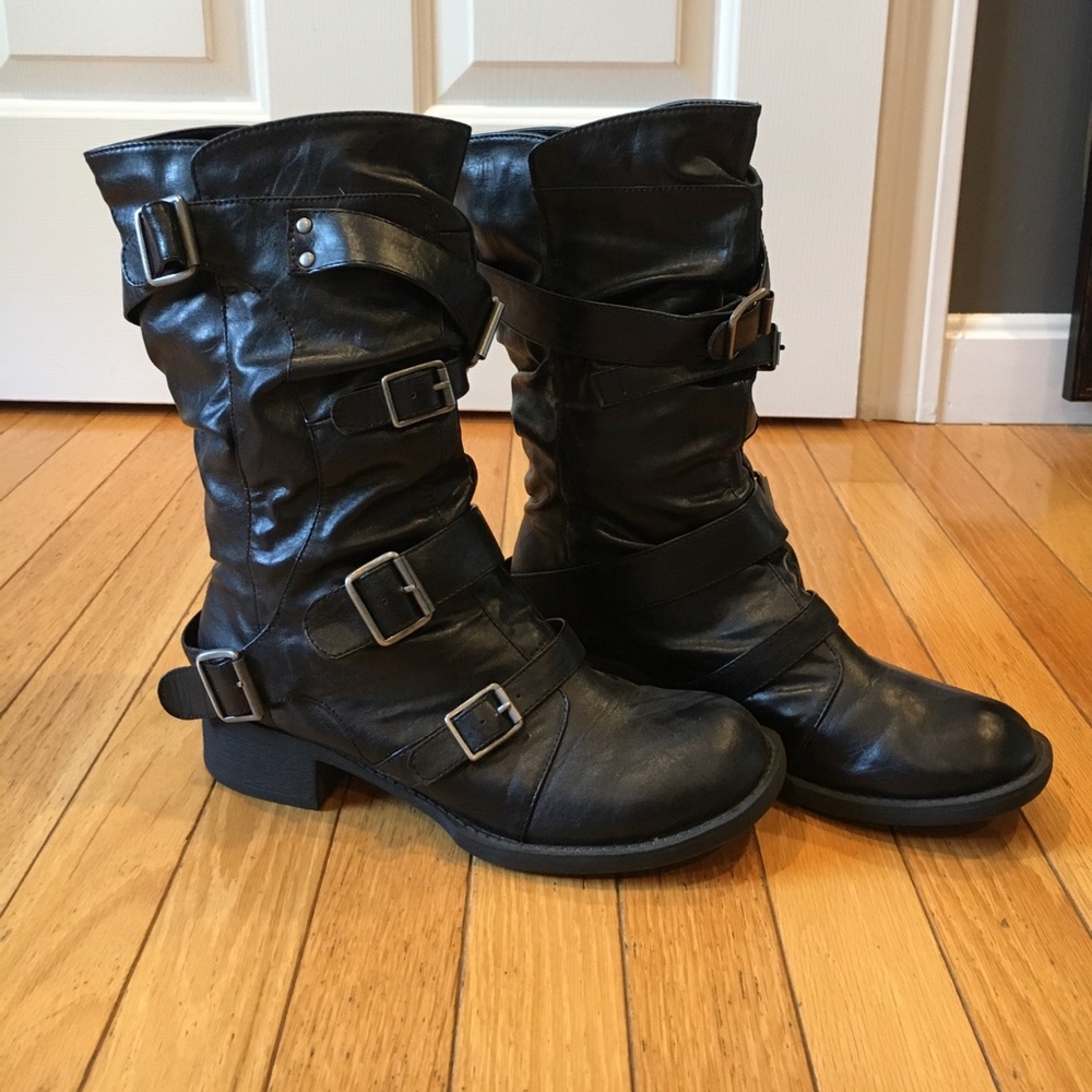 Motorcycle boots