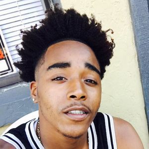 Meet your Posher, Leon