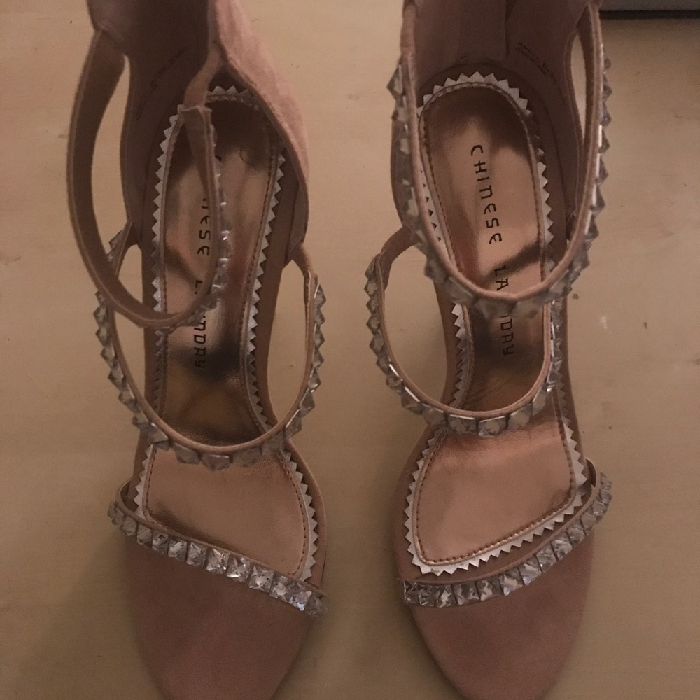 CHINESE LAUNDRY, NEW IN BOX, size 8 38.5 stilleto.