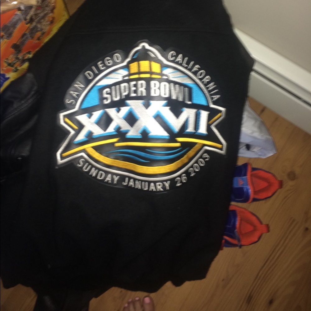 Super Bowl Jacket Large collectors edition