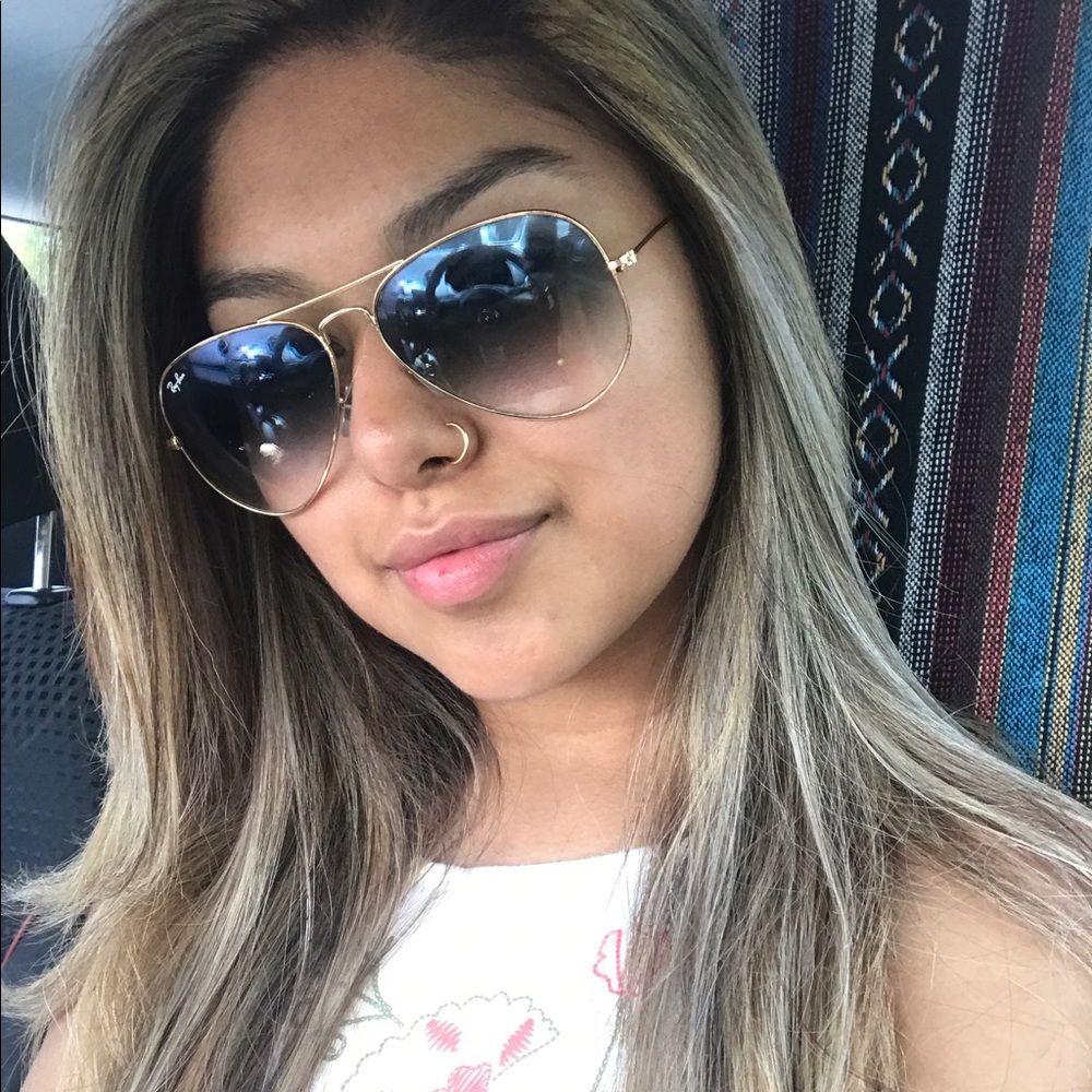 Meet your Posher, Martha