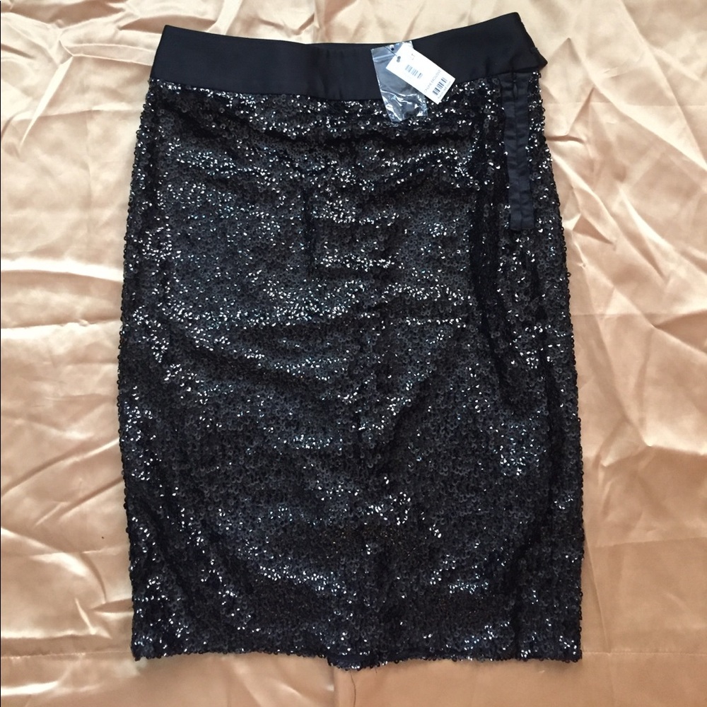 Black sequin skirt - Limited