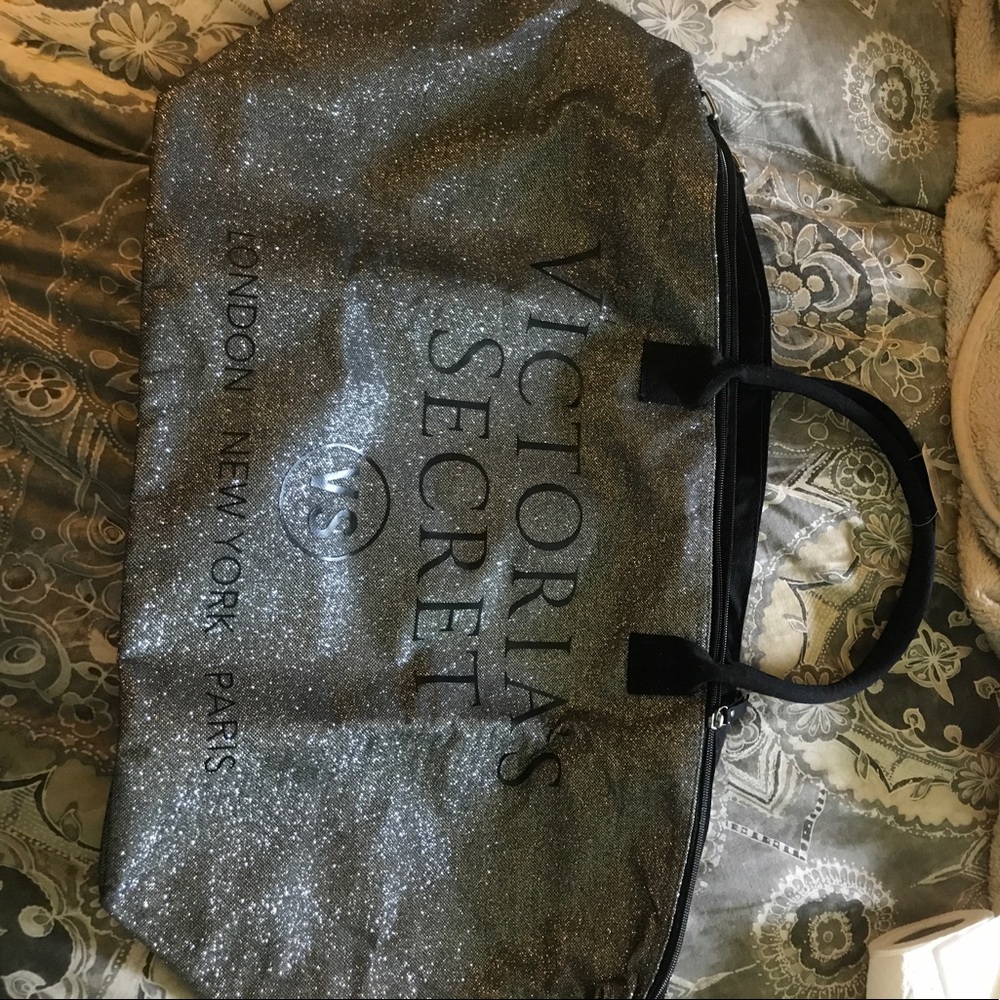 Victoria's Secret duffel bag