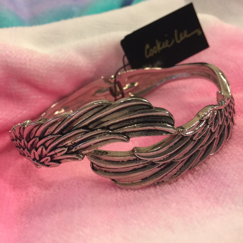 Cookie Lee Angel Wings Bangle Bracelet, Adjustable