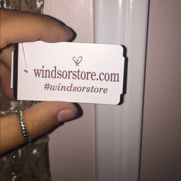 WINDSOR 2017 Winter Collection Dress - Picture 4 of 5