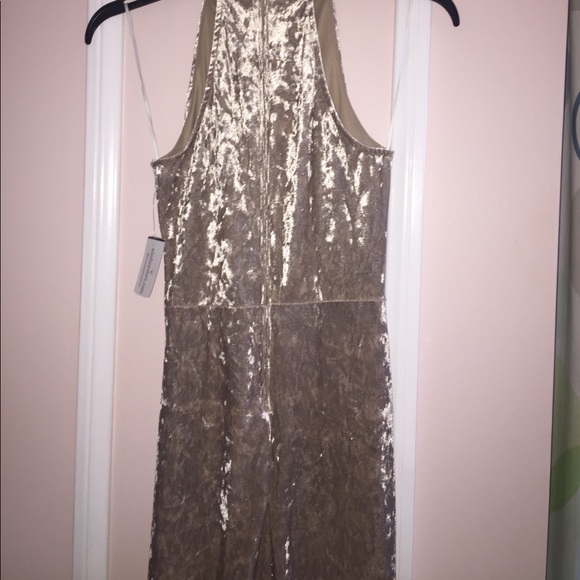 WINDSOR 2017 Winter Collection Dress - Picture 5 of 5