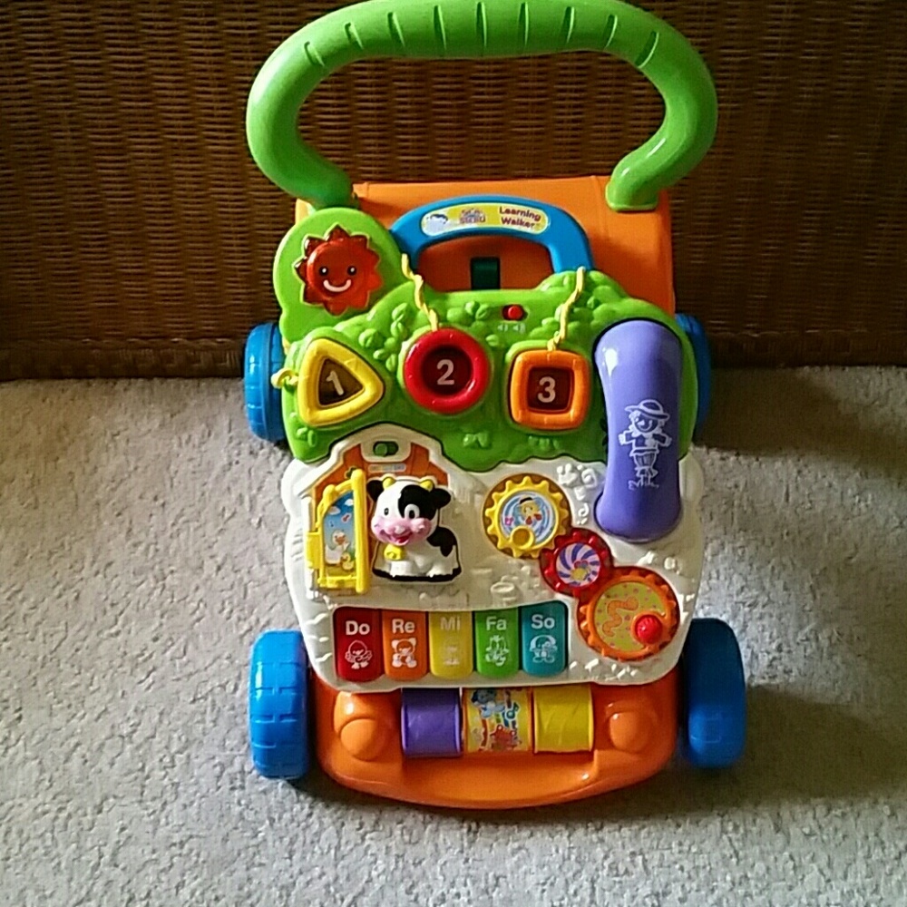 *SOLD* Vtech Sit to Stand Learning Walker