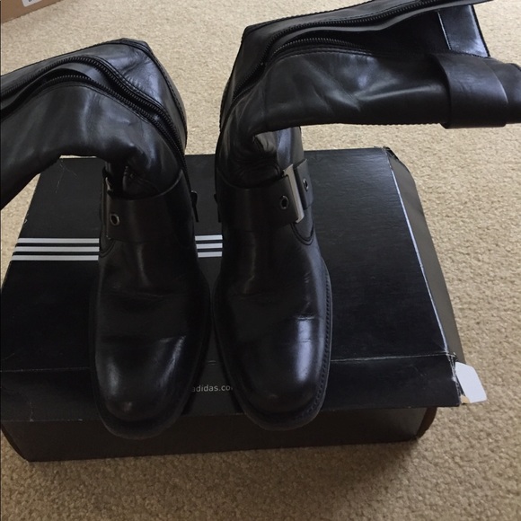 Short boots - Picture 2 of 3