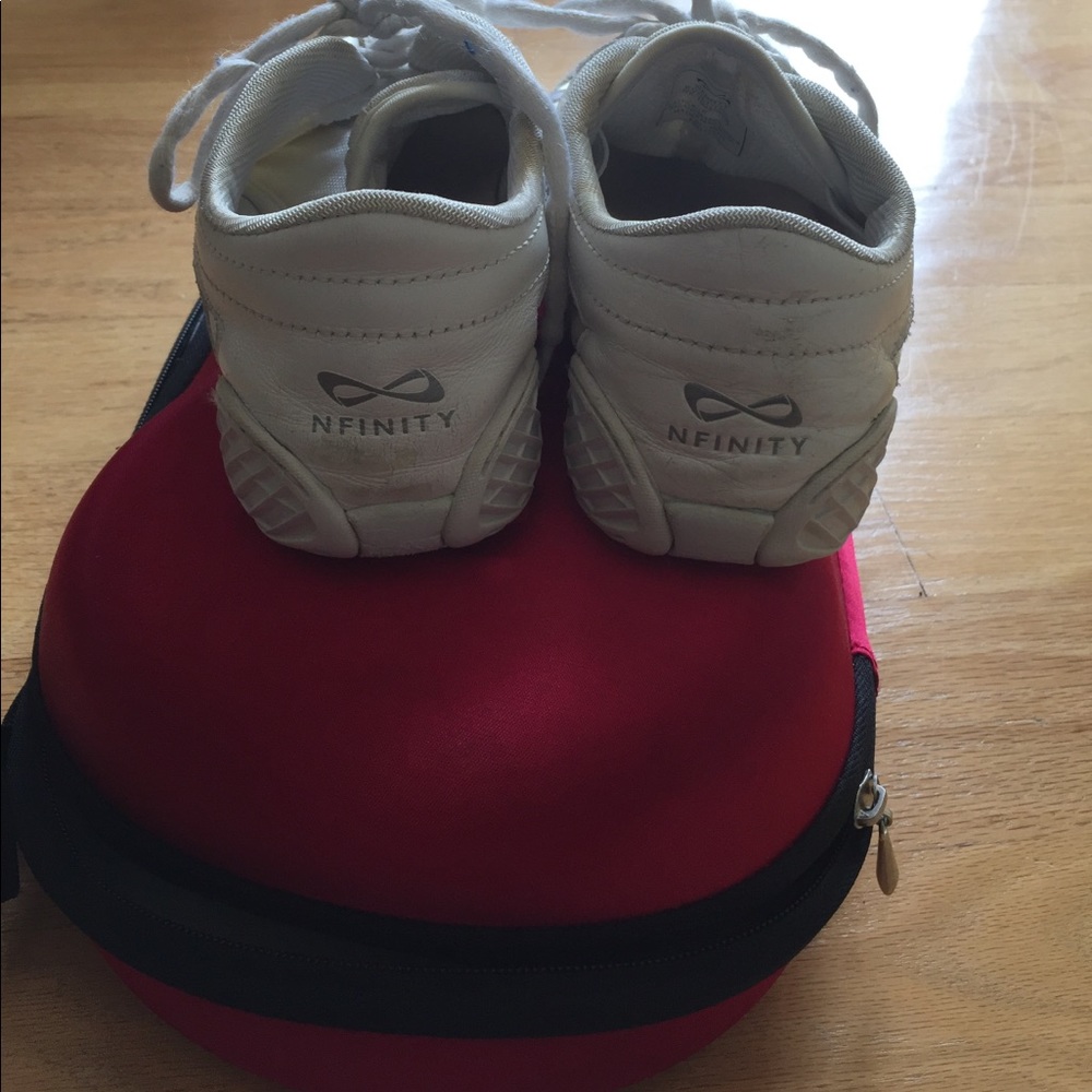 Infinity evolution cheer shoes