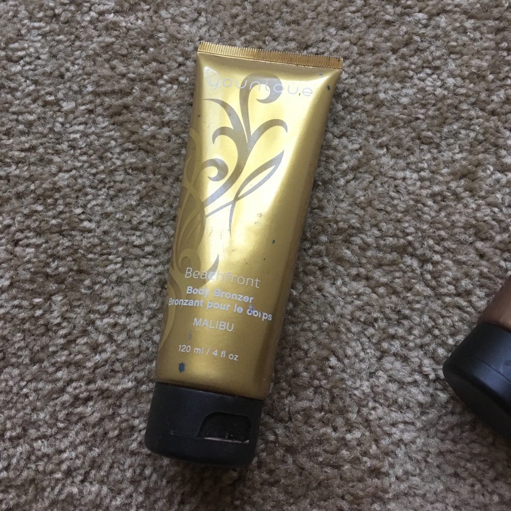 Younique Malibu body bronzer