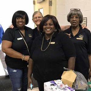 Meet your Posher, Debra