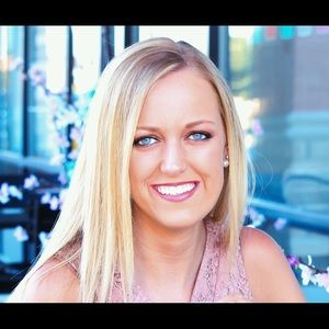 Meet your Posher, Allison