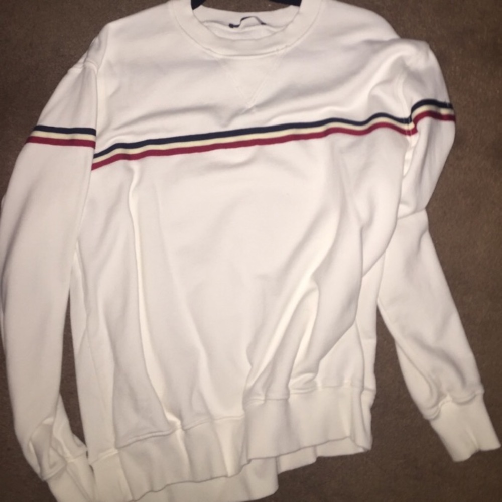 Brandy melville sweater