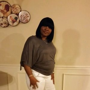 Meet your Posher, Teresa
