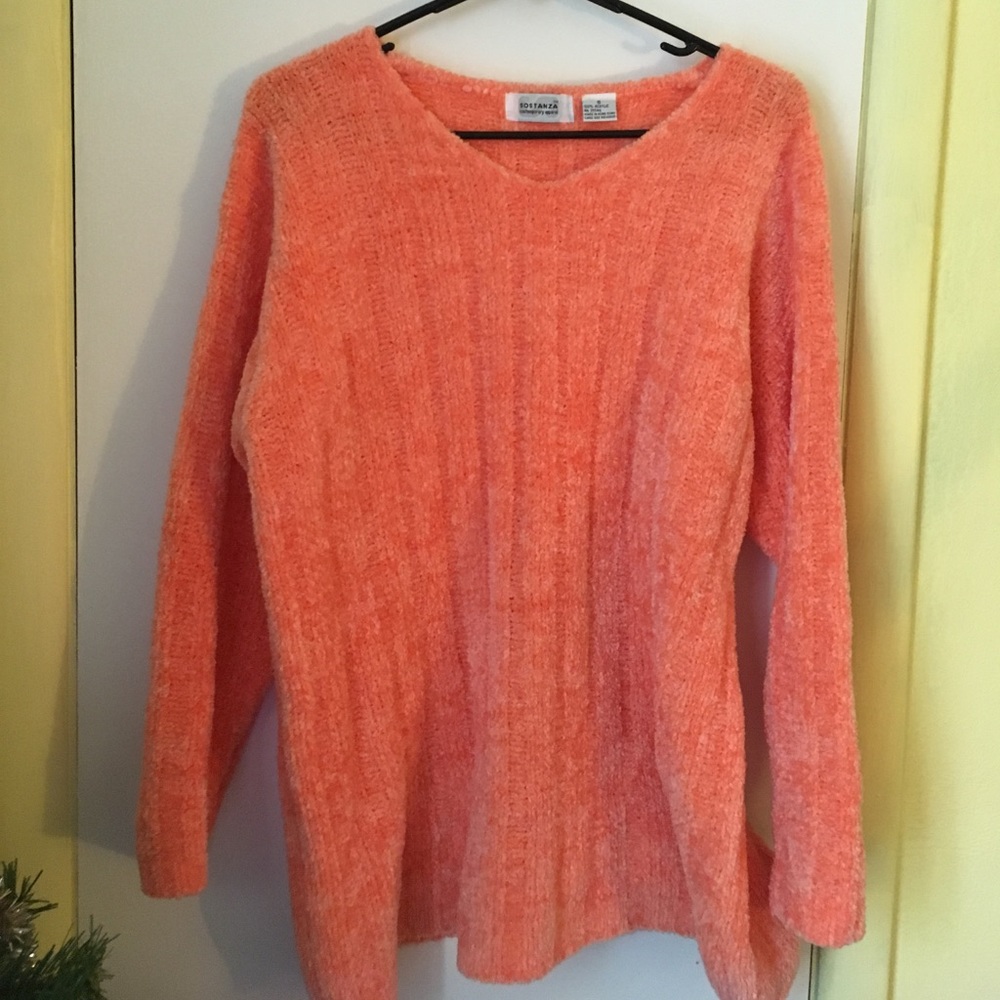 Sostanza coral sweater. Size S. Super soft!
