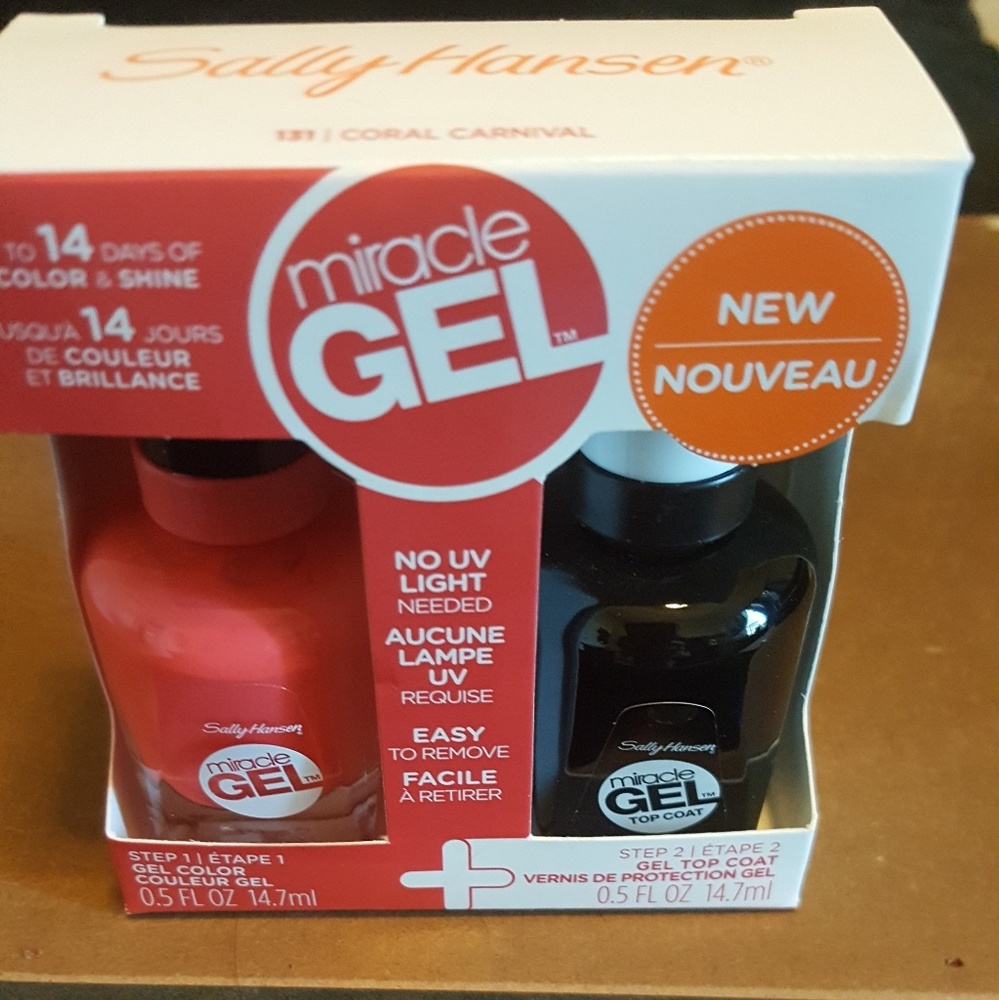 Sally Hansen gel nail polish NWOT