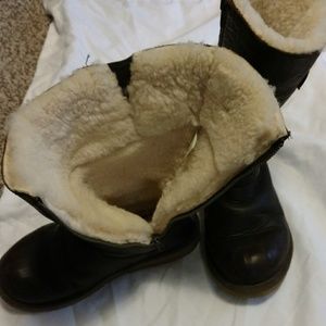 Ugg brown leather boots
