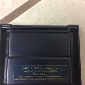 Estée Lauder blush and creme