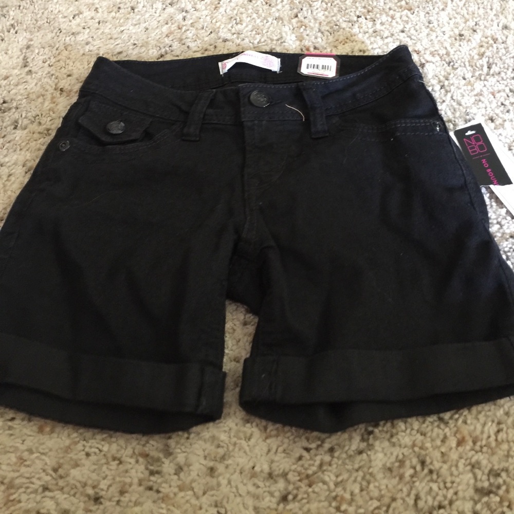 Jrs black denim shorts.