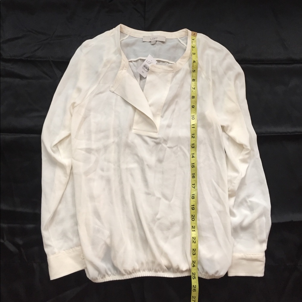 NWT Ivory blouse