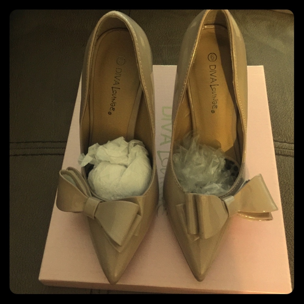 High heels shoes