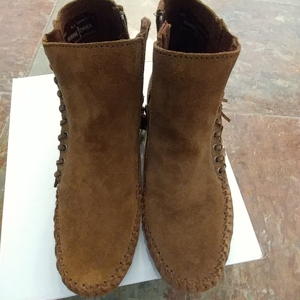 Shoe