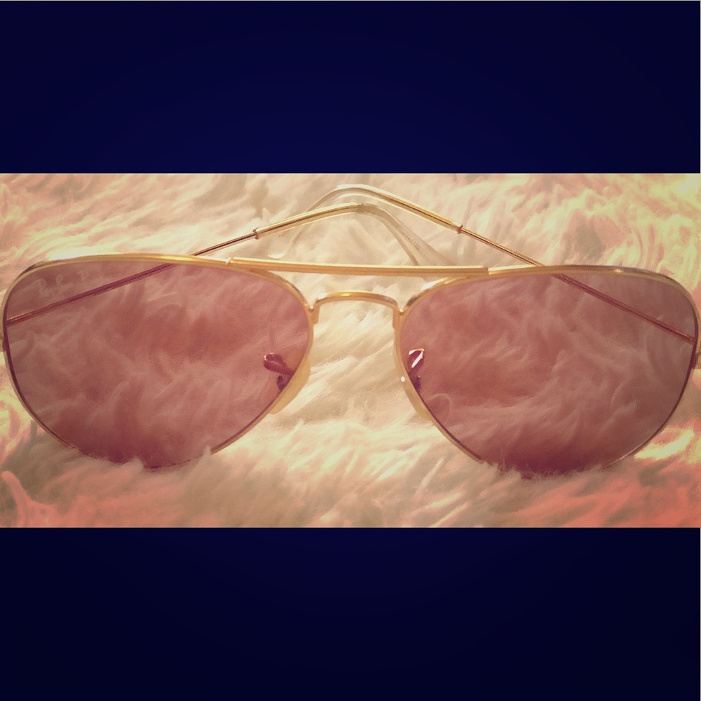 Ray-Ban Sunglasses PRICE REDUCED!!! 💰💵💰