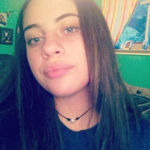 Meet your Posher, Aviana