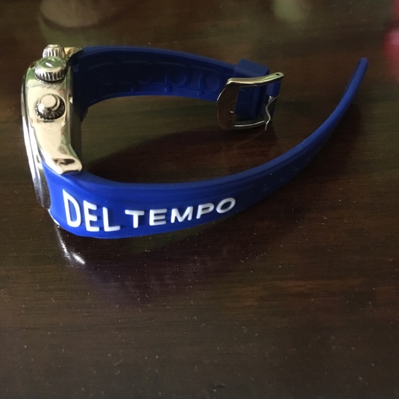 Watches - Picture 3 of 4