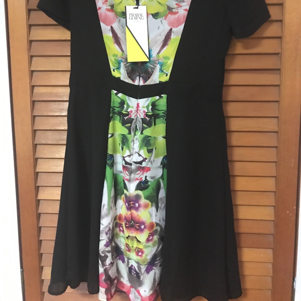 ๐ด Offers Accepted ๐ด floral dress - Picture 3 of 3