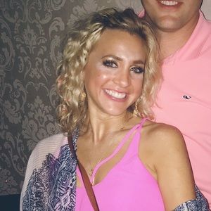 Meet your Posher, Johna