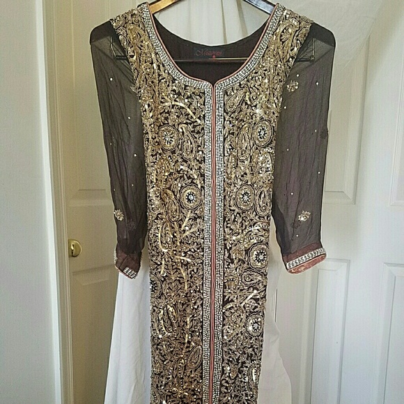 Muzammil Dress Designer Original - Picture 1 of 6