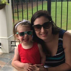 Meet your Posher, Elizabeth