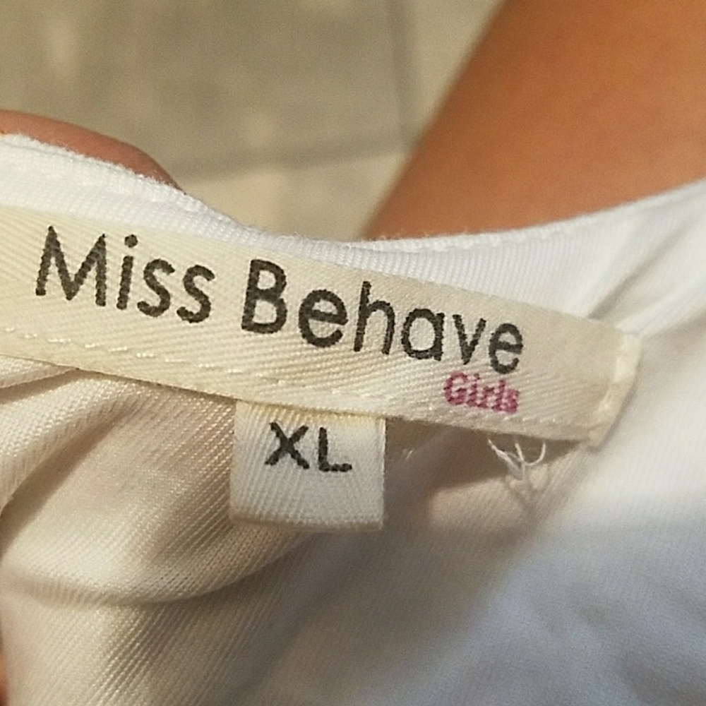 Miss behave two peice tropical set - Picture 3 of 3
