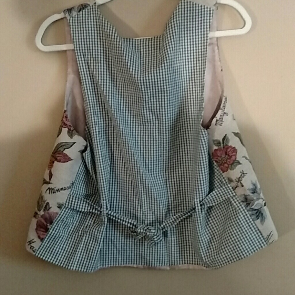 Vest - Picture 2 of 2