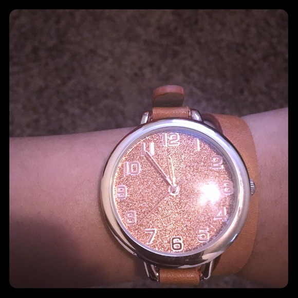 Double strap watch - Picture 1 of 1