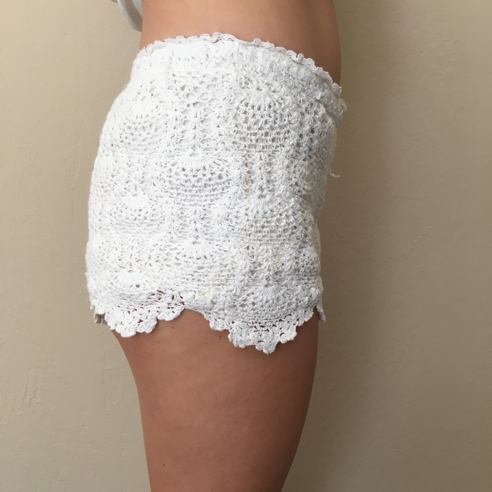 RAGA crochet white shorts S
